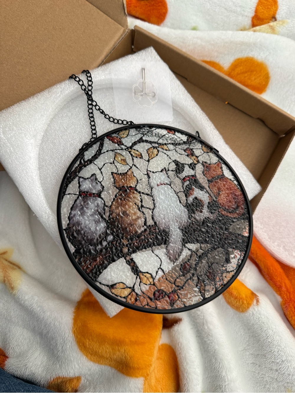 Stained Glass-Style Cat Suncatcher - Multicolor - Picture 2 of 2